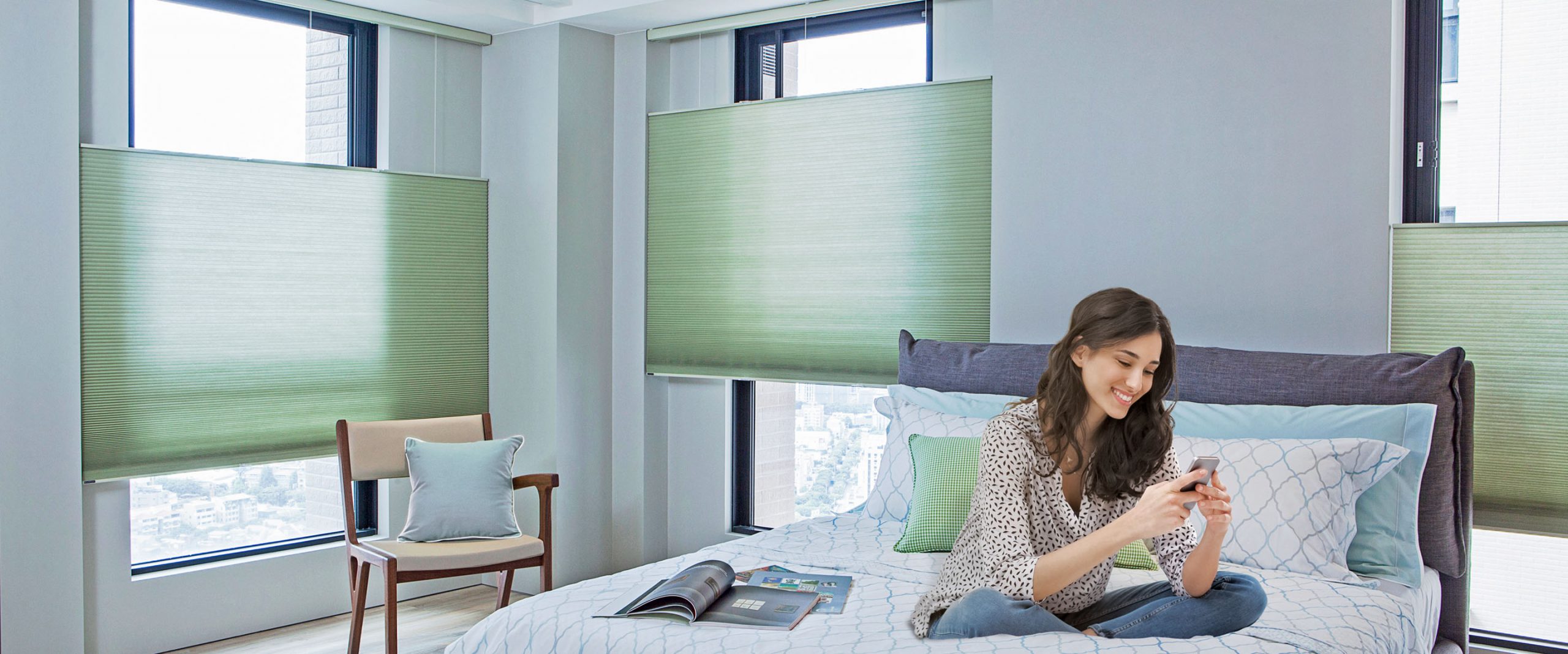 imgi_4_2880x1200-HC-Lifestyle-woman-scaled