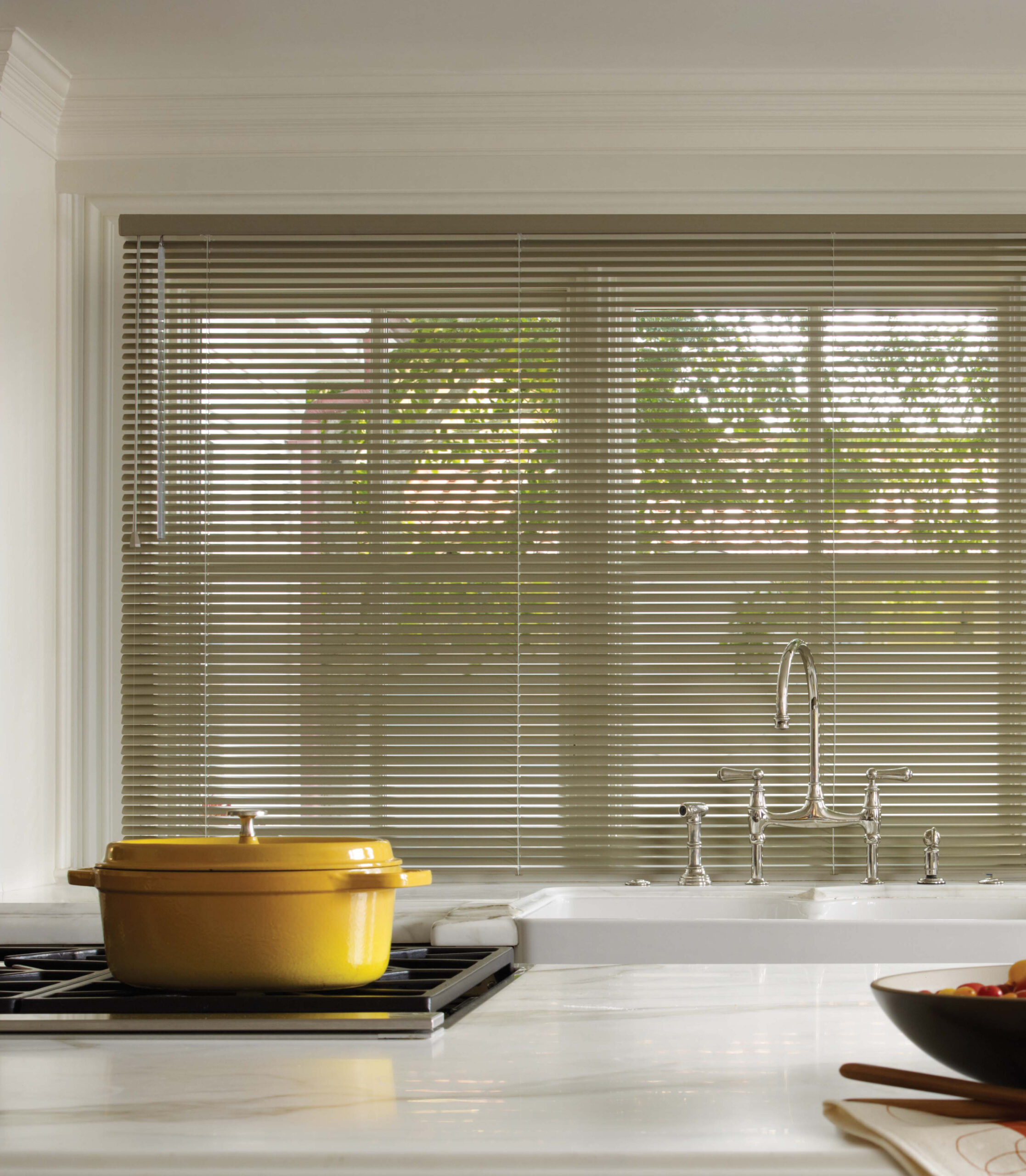 Deluxe 1" Aluminum Blinds - Image 2