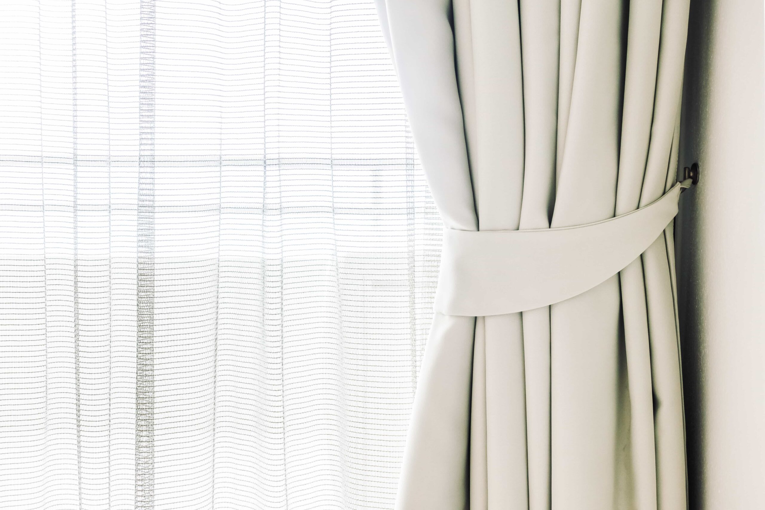 Window Blinds with cloth tapes
