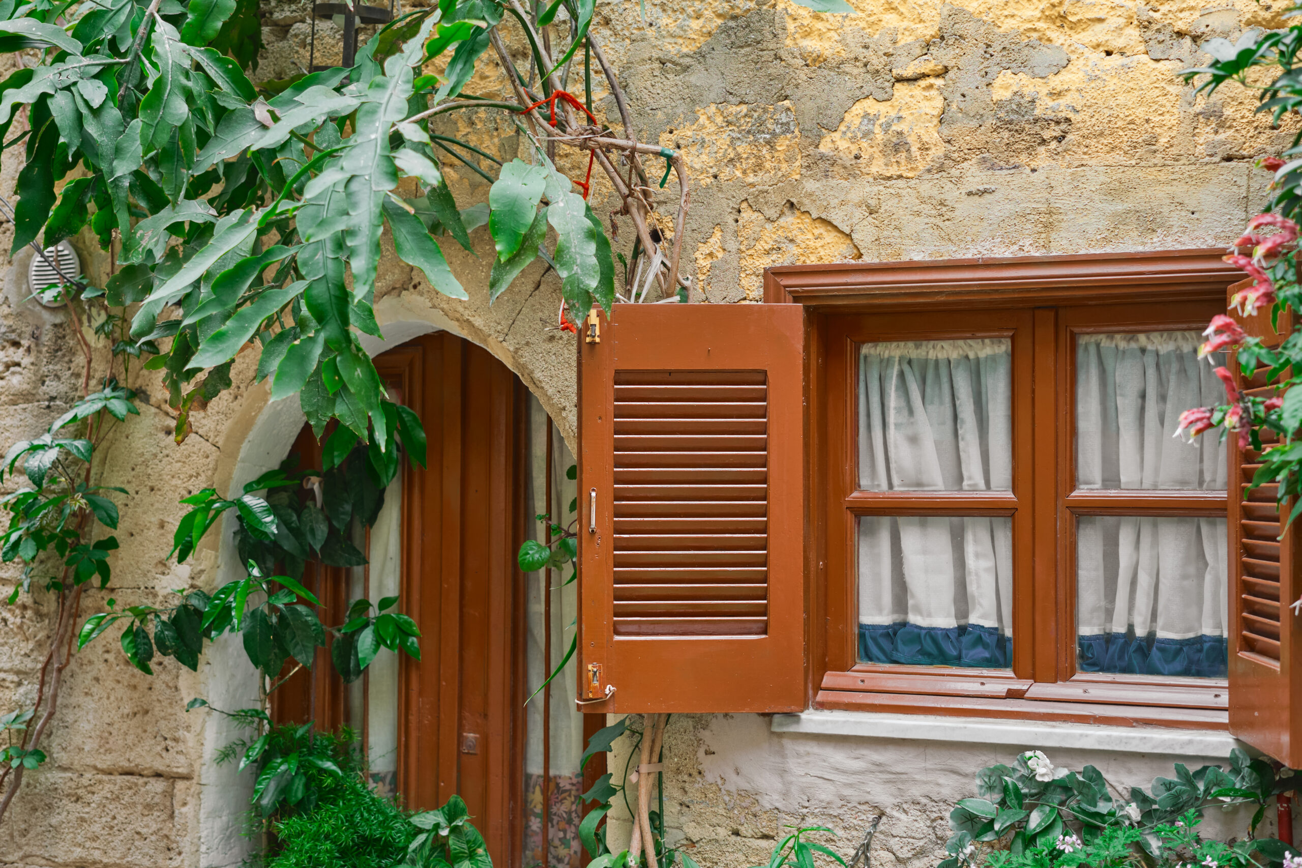 Plantation Shutters for Clarksville Maryland Homeowners