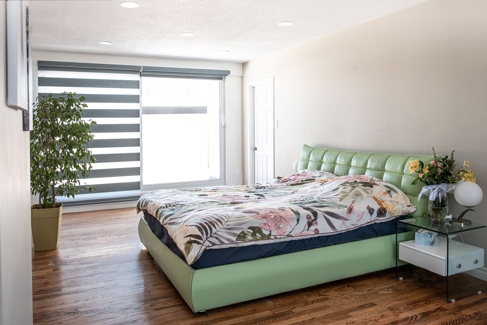 Motorized Blinds | Smart Blinds for Clinton Homeowners