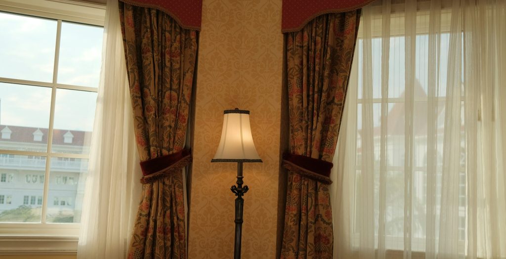 Shaped Window Cornice Board